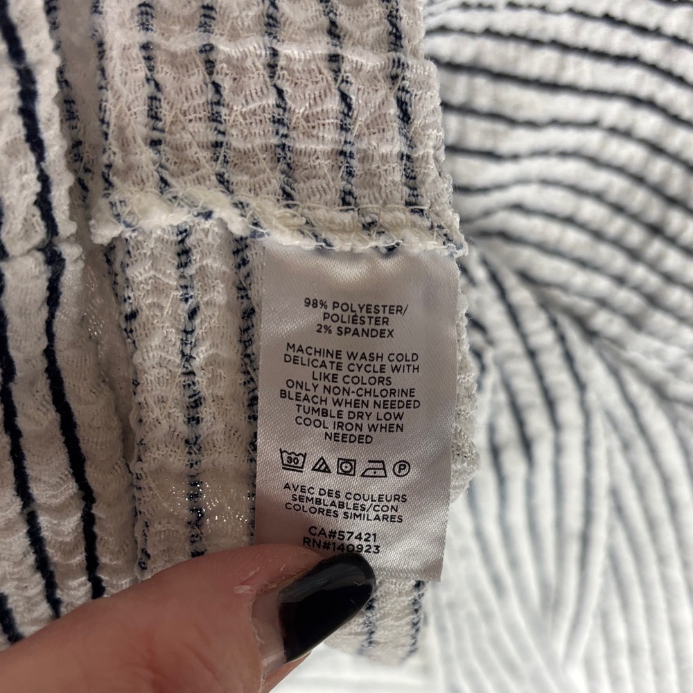Loft navy blue -White Striped Long Sleeve Top Medium - Picture 7 of 8